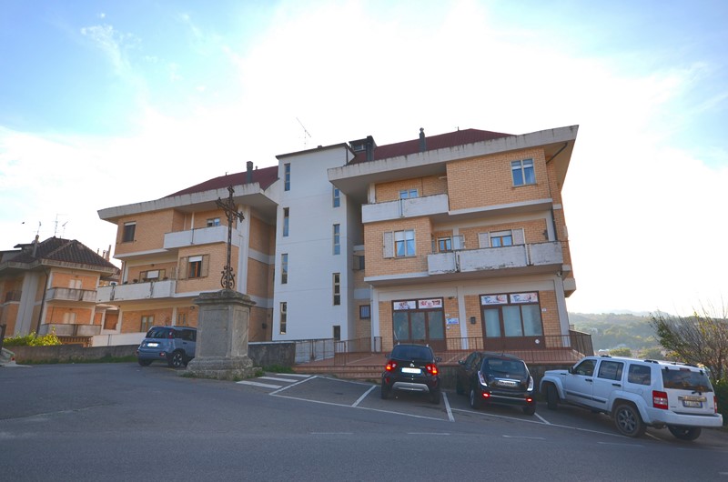 Amiata Immobiliare - Annuncio rif.A 392 - AGENZIA IMMOBILIARE AMIATA - Case in vendita sul Monte Amiata - Affitti - Ville casali appartamenti in affitto - appartamenti in vendita sull amiata - REAL ESTATE