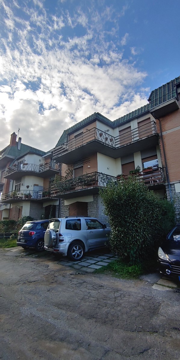 Amiata Immobiliare - Annuncio rif.C 22 - AGENZIA IMMOBILIARE AMIATA - Case in vendita sul Monte Amiata - Affitti - Ville casali appartamenti in affitto - appartamenti in vendita sull amiata - REAL ESTATE